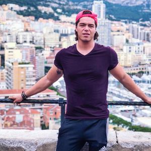 Meet your Posher, Bernardo